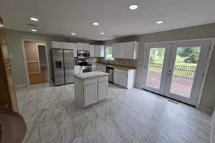 41234 Bridges Farm Ln, Leesburg, VA 20175 - Photo 2