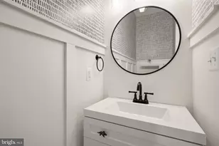 22900 Benson Terrace, Sterling, VA 20166 - Photo 14