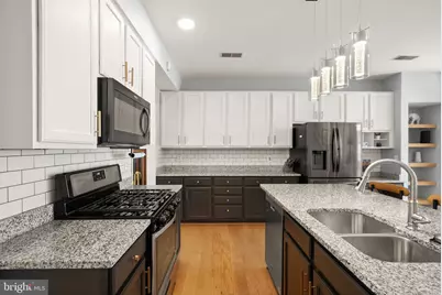 22900 Benson Terrace, Sterling, VA 20166 - Photo 8