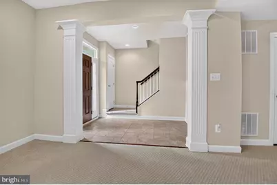 24949 Earlsford Drive, Chantilly, VA 20152 - Photo 2