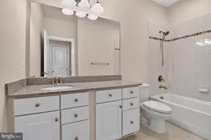 24949 Earlsford Dr, Chantilly, VA 20152 - Photo 26