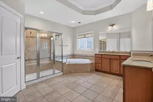 24949 Earlsford Dr, Chantilly, VA 20152 - Photo 22