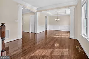 24949 Earlsford Dr, Chantilly, VA 20152 - Photo 8
