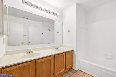 141 N Duke Drive, Sterling, VA 20164 - Photo 6