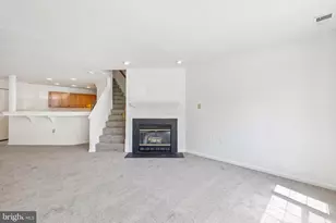 141 N Duke Dr, Sterling, VA 20164 - Photo 26