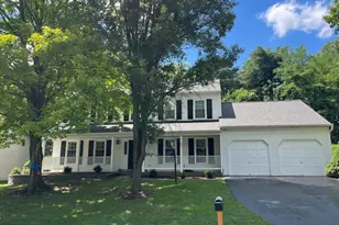 279 Terrie Dr, Sterling, VA 20165 - Photo 1