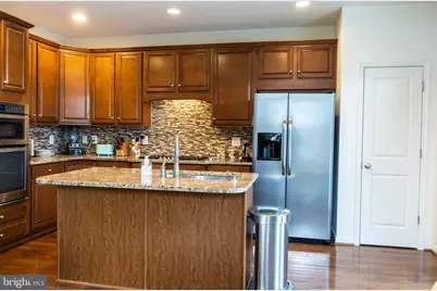 25095 Croxley Green Square, Aldie, VA 20105 - Photo 20