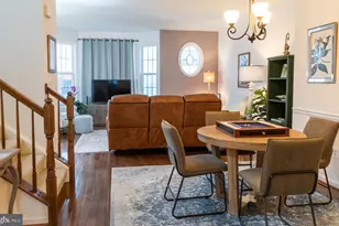 25095 Croxley Green Square, Aldie, VA 20105 - Photo 22
