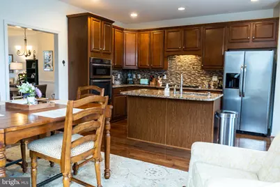 25095 Croxley Green Square, Aldie, VA 20105 - Photo 28