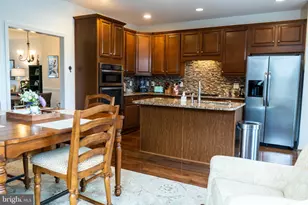 25095 Croxley Green Square, Aldie, VA 20105 - Photo 28