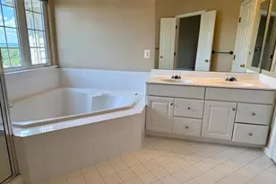 19217 Sweig Terrace, Leesburg, VA 20176 - Photo 12