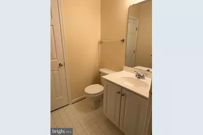 19217 Sweig Terrace, Leesburg, VA 20176 - Photo 16