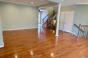 19217 Sweig Terrace, Leesburg, VA 20176 - Photo 2