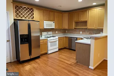 18405 Sierra Square, Leesburg, VA 20176 - Photo 16