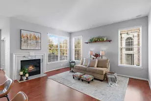 47326 Sterdley Falls Terrace, Sterling, VA 20165 - Photo 10