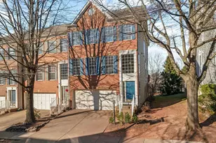 47326 Sterdley Falls Terrace, Sterling, VA 20165 - Photo 2