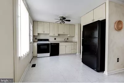 110 N Garfield Road, Sterling, VA 20164 - Photo 10