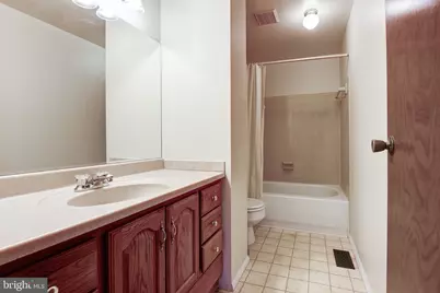 110 N Garfield Road, Sterling, VA 20164 - Photo 16