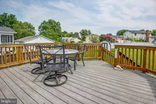 110 N Garfield Rd, Sterling, VA 20164 - Photo 28