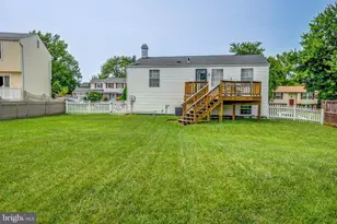 110 N Garfield Rd, Sterling, VA 20164 - Photo 30