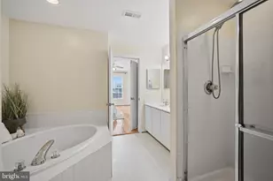 43536 Mink Meadows St, Chantilly, VA 20152 - Photo 20