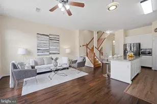 43536 Mink Meadows St, Chantilly, VA 20152 - Photo 12