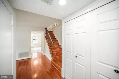 108 Plum Tree Court, Sterling, VA 20164 - Photo 4