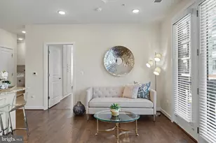43091 Wynridge Dr, Broadlands, VA 20148 - Photo 2