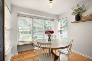 17276 Magic Mountain Dr, Round Hill, VA 20141 - Photo 6