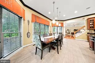 25717 Summerbank Ct, Chantilly, VA 20152 - Photo 44