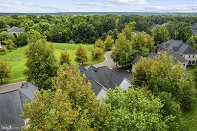 25717 Summerbank Court, Chantilly, VA 20152 - Photo 132