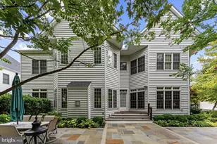 25717 Summerbank Ct, Chantilly, VA 20152 - Photo 124