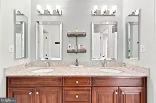 25717 Summerbank Ct, Chantilly, VA 20152 - Photo 84