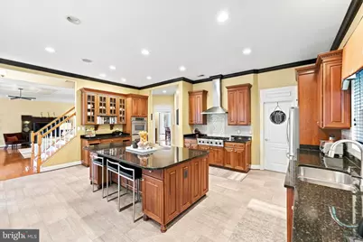 25717 Summerbank Court, Chantilly, VA 20152 - Photo 40