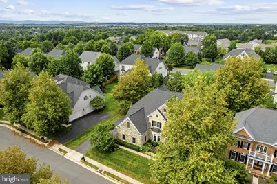 25717 Summerbank Court, Chantilly, VA 20152 - Photo 134