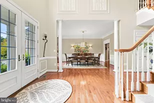 25717 Summerbank Ct, Chantilly, VA 20152 - Photo 8