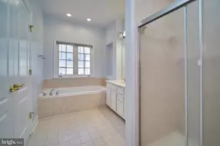19147 Commonwealth Terrace, Leesburg, VA 20176 - Photo 16