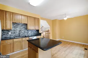 46670 Cavendish Square, Sterling, VA 20165 - Photo 8