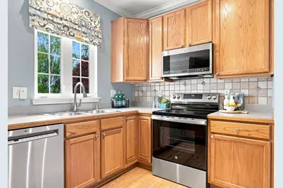 17216 Rosecliff, Round Hill, VA 20141 - Photo 6