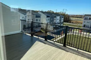 23083 Soaring Terrace, Ashburn, VA 20148 - Photo 8