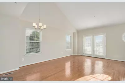 20433 Alderleaf Terrace, Ashburn, VA 20147 - Photo 2