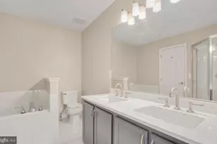 20433 Alderleaf Terrace, Ashburn, VA 20147 - Photo 22