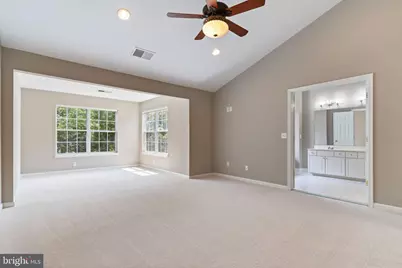 20804 Miranda Falls Square, Sterling, VA 20165 - Photo 18