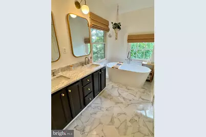 102 Maximillian Court SW, Leesburg, VA 20175 - Photo 16