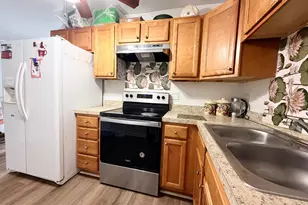 115 E Concord Ct, Sterling, VA 20164 - Photo 6