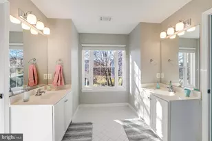 43258 Meadowood Ct, Leesburg, VA 20176 - Photo 30