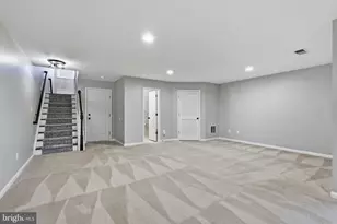 1179 Cambria Terrace NE, Leesburg, VA 20176 - Photo 24