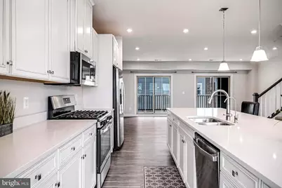 42621 Burbank Terrace, Sterling, VA 20166 - Photo 22