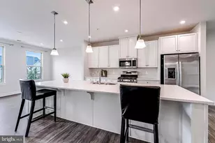 42621 Burbank Terrace, Sterling, VA 20166 - Photo 18
