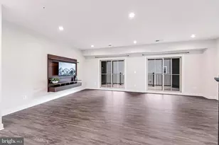 42621 Burbank Terrace, Sterling, VA 20166 - Photo 10